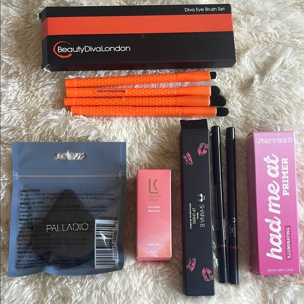 Beauty Diva London Eye Brush Set and Makeup Collection bundle